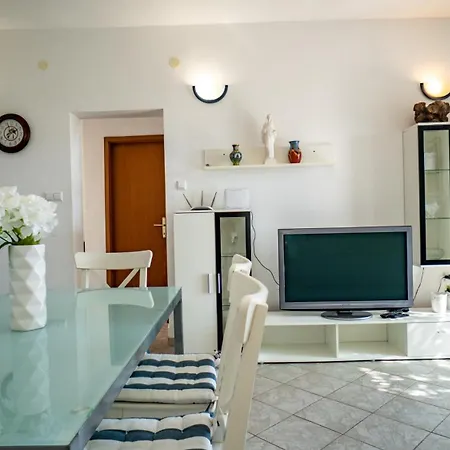 Gandalj_2 Holiday home *